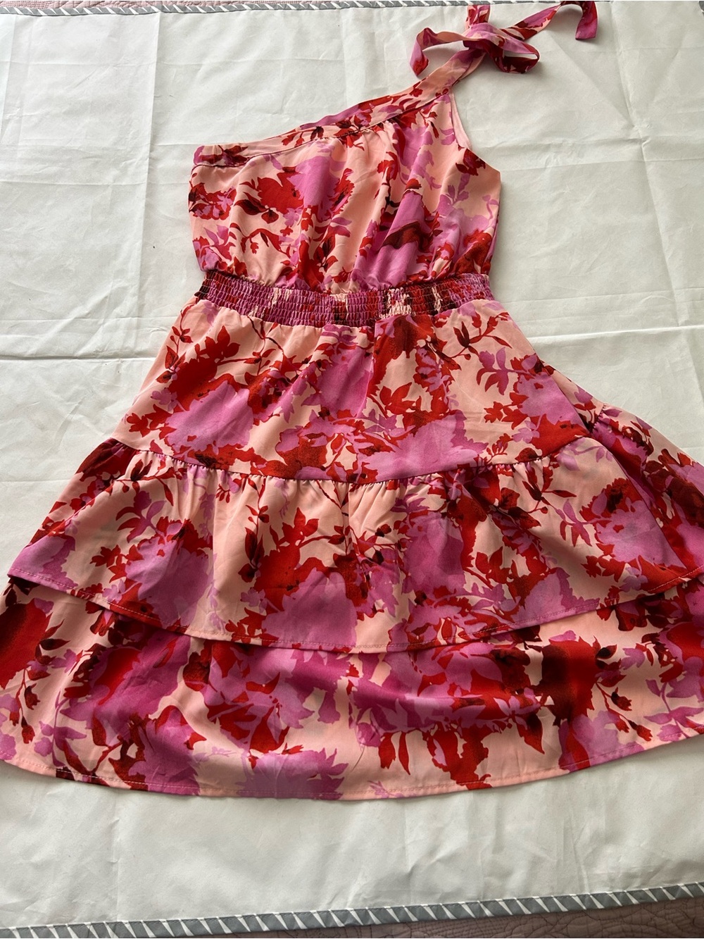 Pretty garden Girl Pink Floral One-Shoulder Tiered Summer Dress.Size Small